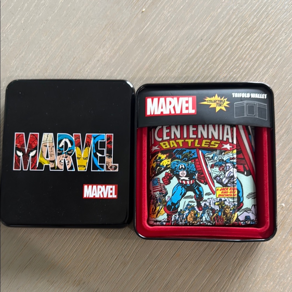 Marvel Centennial Battles Comic Wallet